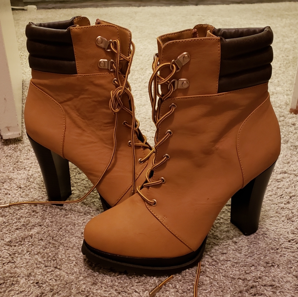 Jennifer Lopez Boots